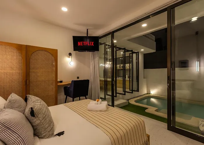 2Bd Villa By Beach With Rooftop - Construction Nearby