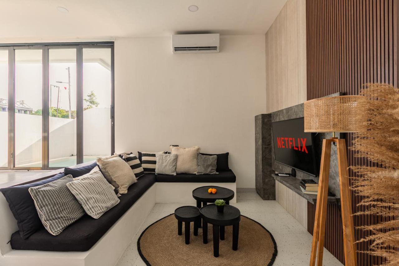 Villa 2bd By With Rooftop - Construction Nearby Canggu